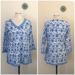 SOLD Gretchen Scott Designs v-neck Floral Top